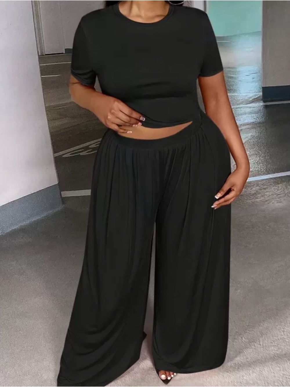 SHEIN Black Wide-Leg Two-Piece Lounge Set